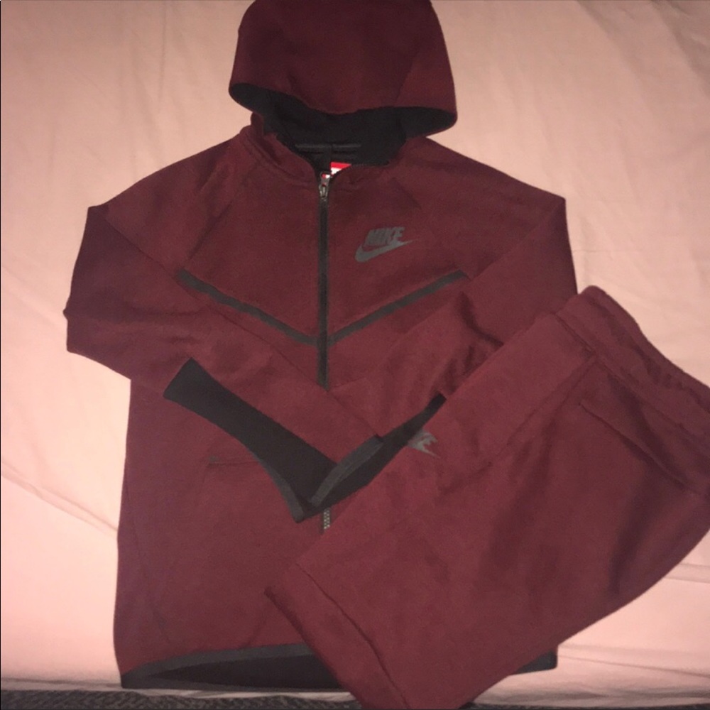 Nike Tech Fleece Sweatsuit